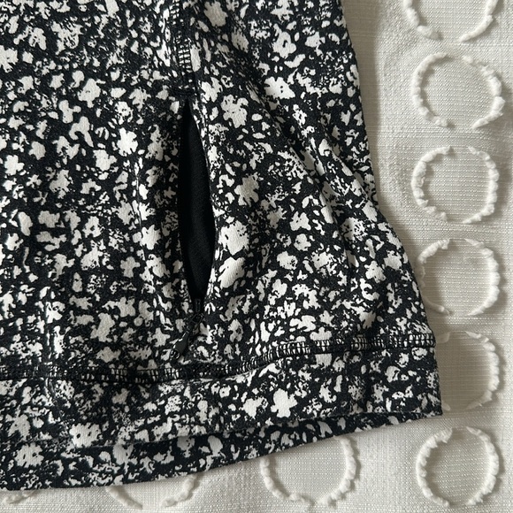 Lululemon Its Rulu Run Long Sleeve Shirt Venture Floral Alpine White Black - Picture 12 of 13